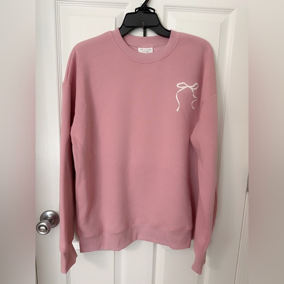 2 Piece Set WILO THE LABEL Pink Crewneck Sweatshirt with Bow Detail And Shorts - Picture 1 of 9